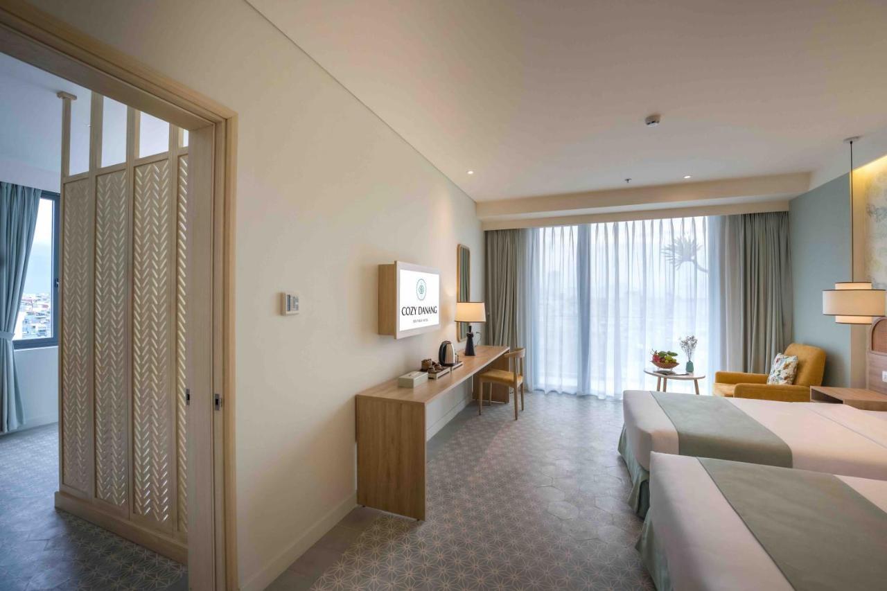 Family Suite Balcony One-way Airport Transfer,1296360649:JPEG
